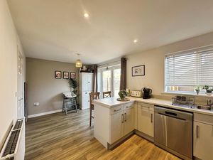 Photo 10- click for photo gallery